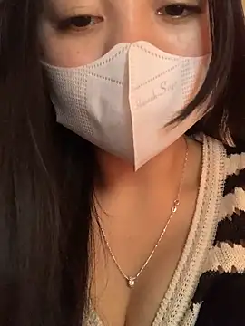 Snapshot of lana-kan chatting on 02/15/26, 04:03 lana-kan online show from 02/15/26, 04:03