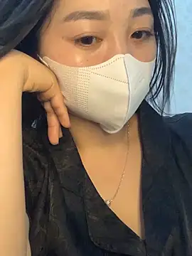 Snapshot of lana-kan chatting on 05/10/26, 12:43 lana-kan online show from 05/10/26, 12:43
