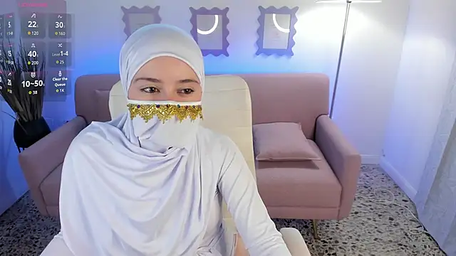 Snapshot of Mariam_malikk chatting on 11/28/25, 12:46 Mariam malikk online show from 11/28/25, 12:46