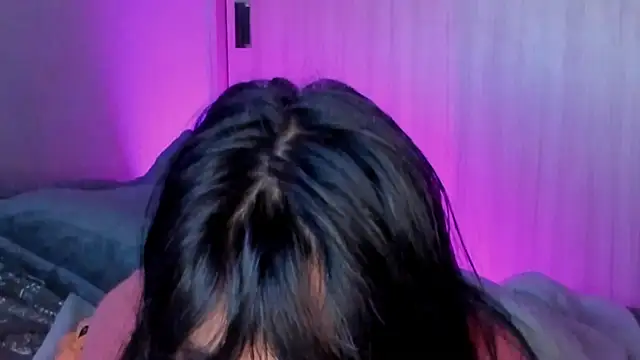 SaraAndrade  online show from 07/07/26, 11:25