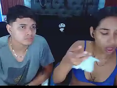 Snapshot of Meryandcris chatting on 11/26/25, 01:28 Meryandcris online show from 11/26/25, 01:28