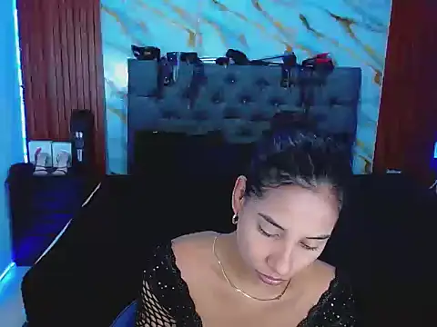 Snapshot of Meryandcris chatting on 12/03/25, 01:31 Meryandcris online show from 12/03/25, 01:31