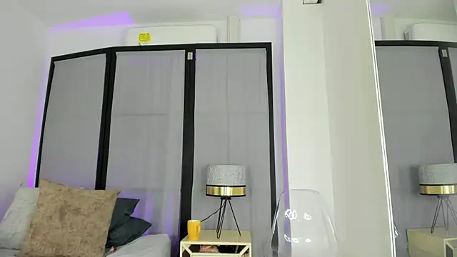 niicole steele  online show from 05/09/26, 08:03