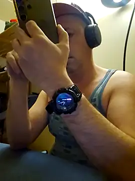 Snapshot of BODY78_M chatting on 11/29/25, 10:02 BODY78 M online show from 11/29/25, 10:02