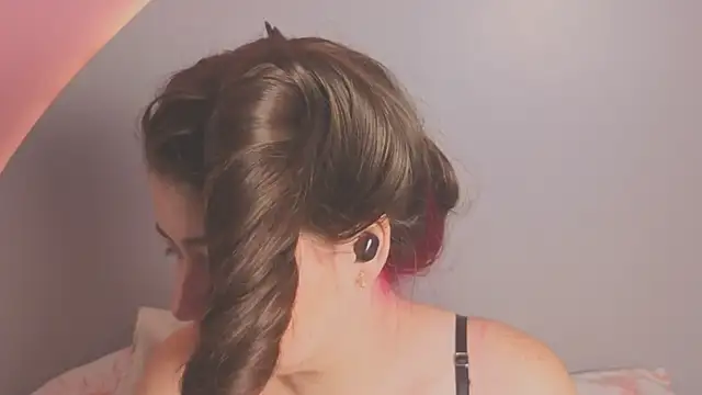 amyvans  online show from 05/23/26, 09:08