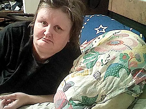 Snapshot of natalya4312 chatting on 12/15/25, 01:59 natalya4312 online show from 12/15/25, 01:59