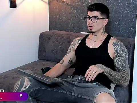 Snapshot of _mrcock__ chatting on 02/26/26, 06:34 mrcock online show from 02/26/26, 06:34