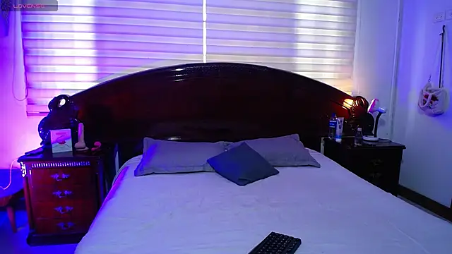 Snapshot of jacko_Charlotte chatting on 11/30/25, 04:22 jacko Charlotte online show from 11/30/25, 04:22