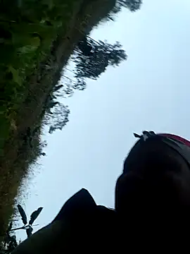 Snapshot of hey-bana chatting on 12/02/25, 10:09 hey-bana online show from 12/02/25, 10:09