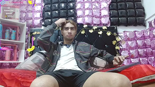 Snapshot of andresdark_07 chatting on 12/04/25, 03:05 andresdark 07 online show from 12/04/25, 03:05