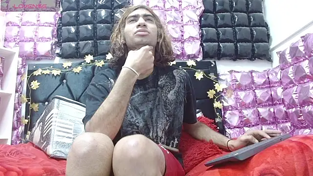 Snapshot of andresdark_07 chatting on 12/14/25, 03:12 andresdark 07 online show from 12/14/25, 03:12