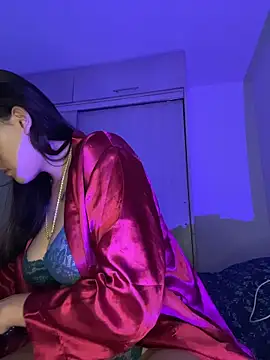 Snapshot of Samantafoxx_ chatting on 12/13/25, 09:09 Samantafoxx online show from 12/13/25, 09:09