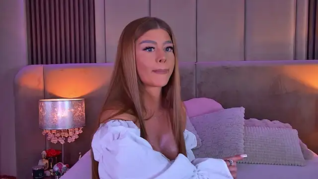 StephanieYves online show from 07/30/26, 03:22