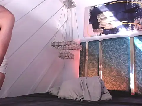 JonnyGreey online show from 12/13/25, 07:53