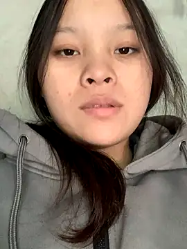 Snapshot of Lisa-sexyy chatting on 11/25/25, 03:50 Lisa-sexyy online show from 11/25/25, 03:50