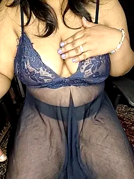 Snapshot of Curvy_Pooja chatting on 03/26/26, 04:12 Curvy Pooja online show from 03/26/26, 04:12