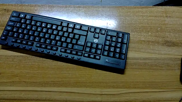 Lady venom  online show from 12/16/25, 02:38