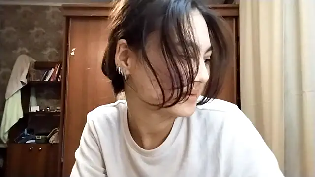 Snapshot of ArianeRandy chatting on 11/26/25, 03:13 ArianeRandy online show from 11/26/25, 03:13