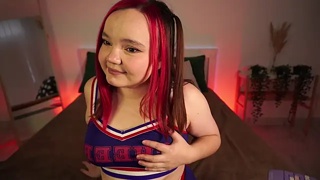 Rose Luvv online show from 12/05/25, 07:17