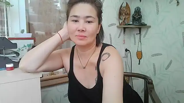 Snapshot of Nettie_Allie chatting on 12/04/25, 10:35 Nettie Allie online show from 12/04/25, 10:35