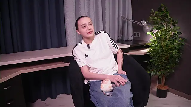 JesseGudgel online show from 11/27/25, 11:12