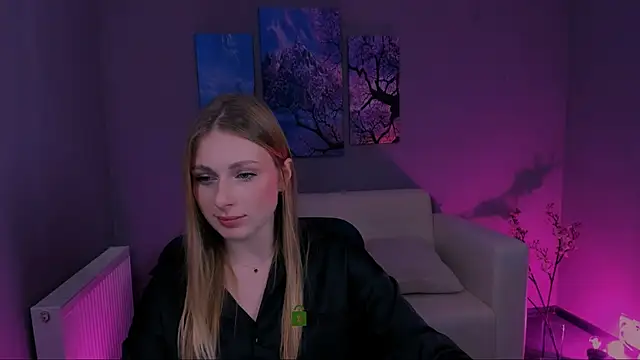 Snapshot of mary_meow_hot chatting on 12/01/25, 10:53 mary meow hot online show from 12/01/25, 10:53