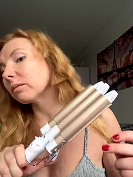 Snapshot of JenyJansy chatting on 12/05/25, 12:03 JenyJansy online show from 12/05/25, 12:03