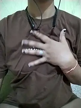 Snapshot of RASHMI_SHARMA9 chatting on 04/16/26, 05:08 RASHMI SHARMA9 online show from 04/16/26, 05:08