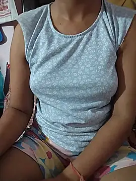RASHMI SHARMA9 online show from 07/03/26, 05:19