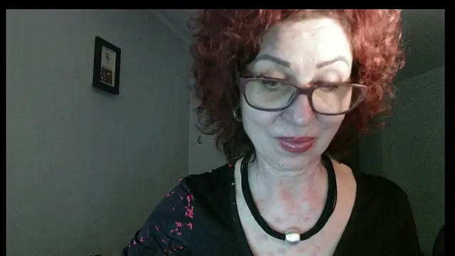 Kelly Flurr online show from 05/11/26, 03:29
