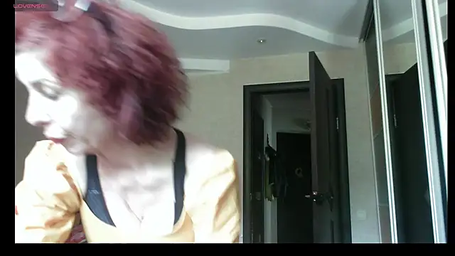 Kelly Flurr online show from 06/09/26, 08:04
