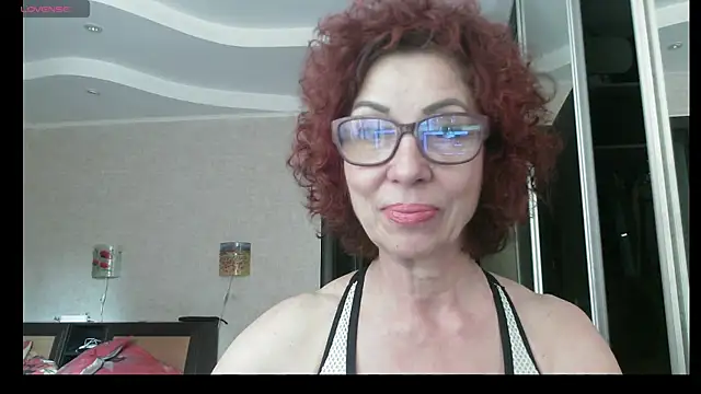Kelly Flurr online show from 06/18/26, 09:58