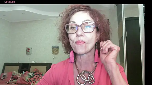 Kelly Flurr online show from 07/17/26, 06:35
