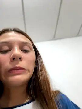 allisonn parker26 online show from 11/26/25, 10:44