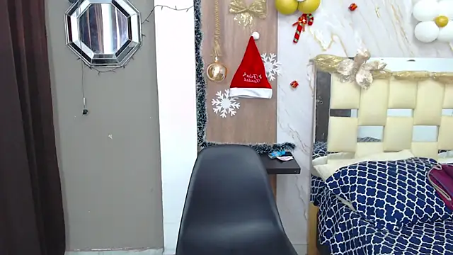 Snapshot of kim_curlyy chatting on 12/05/25, 02:47 kim curlyy online show from 12/05/25, 02:47