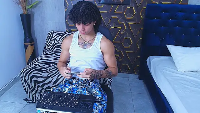 kim curlyy online show from 06/04/26, 05:19