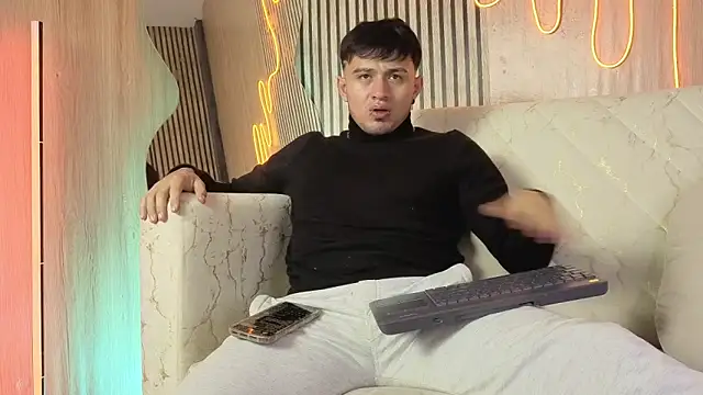 Snapshot of kingbrakly chatting on 12/05/25, 03:48 kingbrakly online show from 12/05/25, 03:48