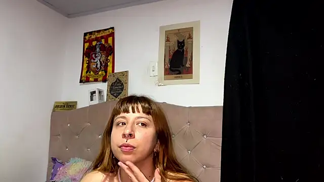 AriesVelvet online show from 06/04/26, 01:55