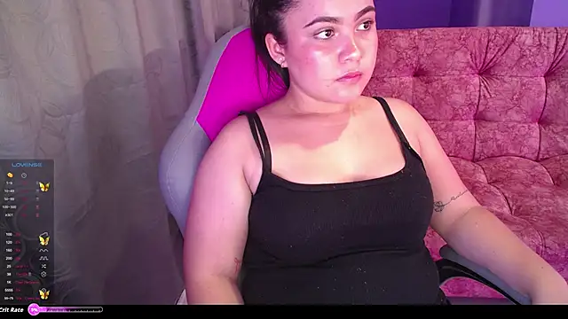 Snapshot of Karla_Soff_19 chatting on 02/13/26, 07:32 Karla Soff 19 online show from 02/13/26, 07:32
