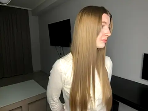 Snapshot of Michell_Rosse chatting on 11/29/25, 07:39 Michell Rosse online show from 11/29/25, 07:39