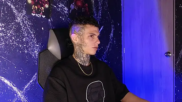 Paulo 527 online show from 12/04/25, 04:55