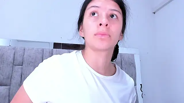 Snapshot of ZafiraNavarro chatting on 03/10/26, 07:41 ZafiraNavarro online show from 03/10/26, 07:41