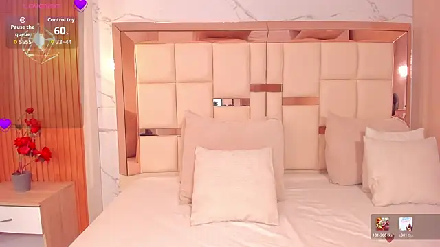 samantha quinnn online show from 07/25/26, 08:01