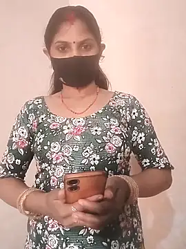 Snapshot of Pooja_bhabhi00 chatting on 12/01/25, 07:24 Pooja bhabhi00 online show from 12/01/25, 07:24