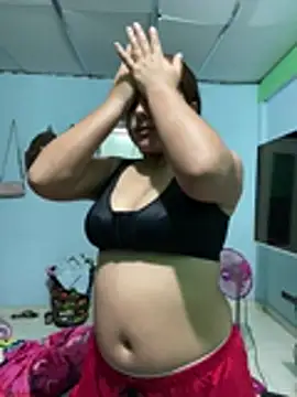 Emily milk 1 online show from 07/05/26, 07:04