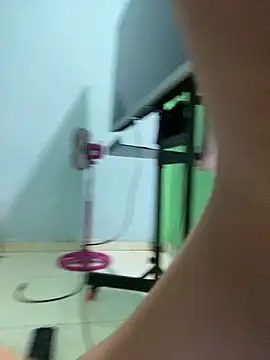 Emily milk 1 online show from 07/18/26, 10:35