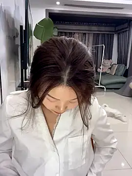 Snapshot of DMG-41 chatting on 12/01/25, 01:16 DMG-41 online show from 12/01/25, 01:16