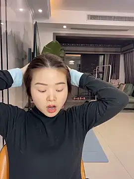 Snapshot of DMG-41 chatting on 12/02/25, 12:32 DMG-41 online show from 12/02/25, 12:32