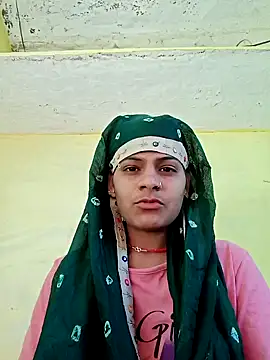 Snapshot of Janki_cute chatting on 12/18/25, 07:36 Janki cute online show from 12/18/25, 07:36