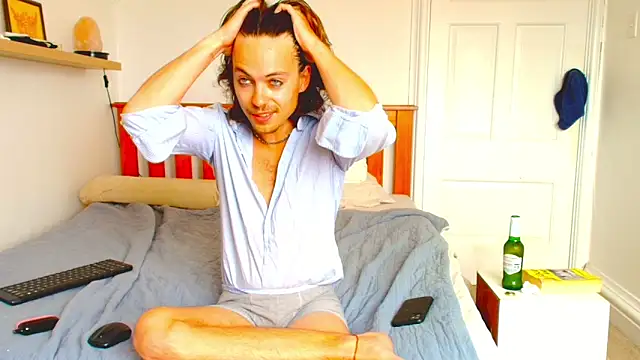 Snapshot of punktwink420 chatting on 12/15/25, 10:58 punktwink420 online show from 12/15/25, 10:58